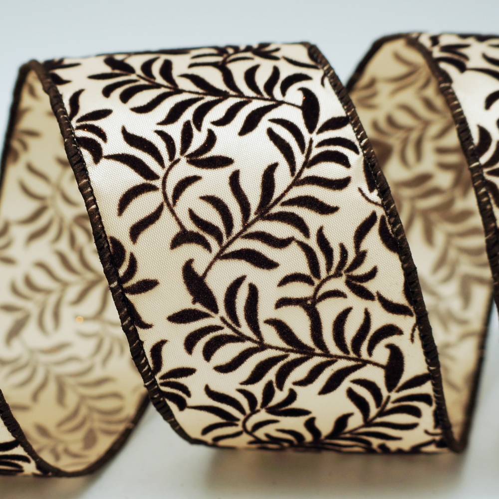 Κορδέλα από φύλλα φτέρνας Χριστουγέννων