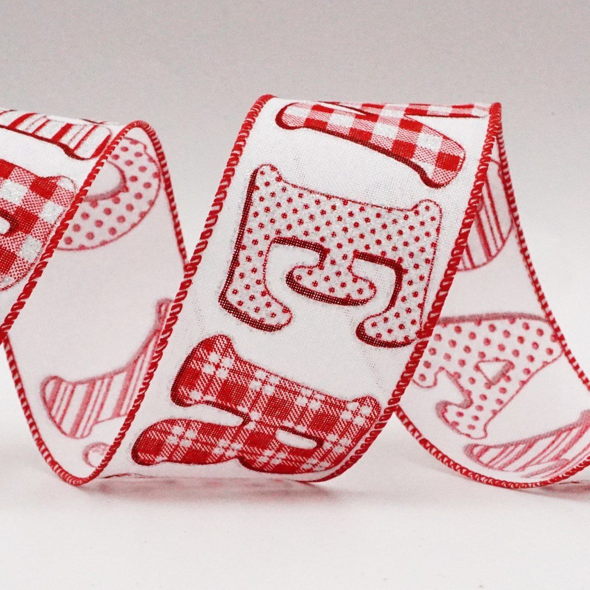 Прикрашайте різдвяну стрічку