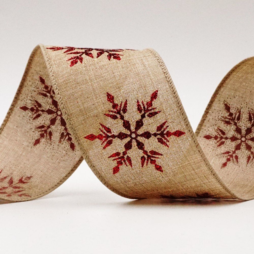 Лента с блестящими снежинками