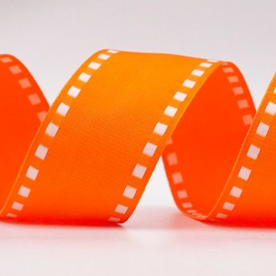 Nastro di raso bianco cucito_K1284