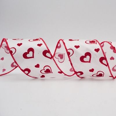Walentynkowe wstążki miłości