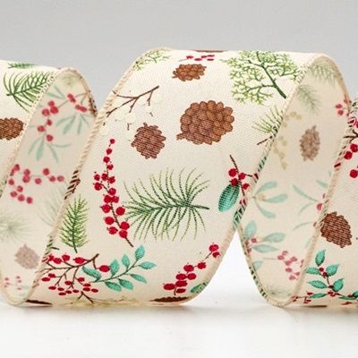 Рождественские листья остролиста, ягоды и шишки на проволочной ленте_KF8950.KF8951