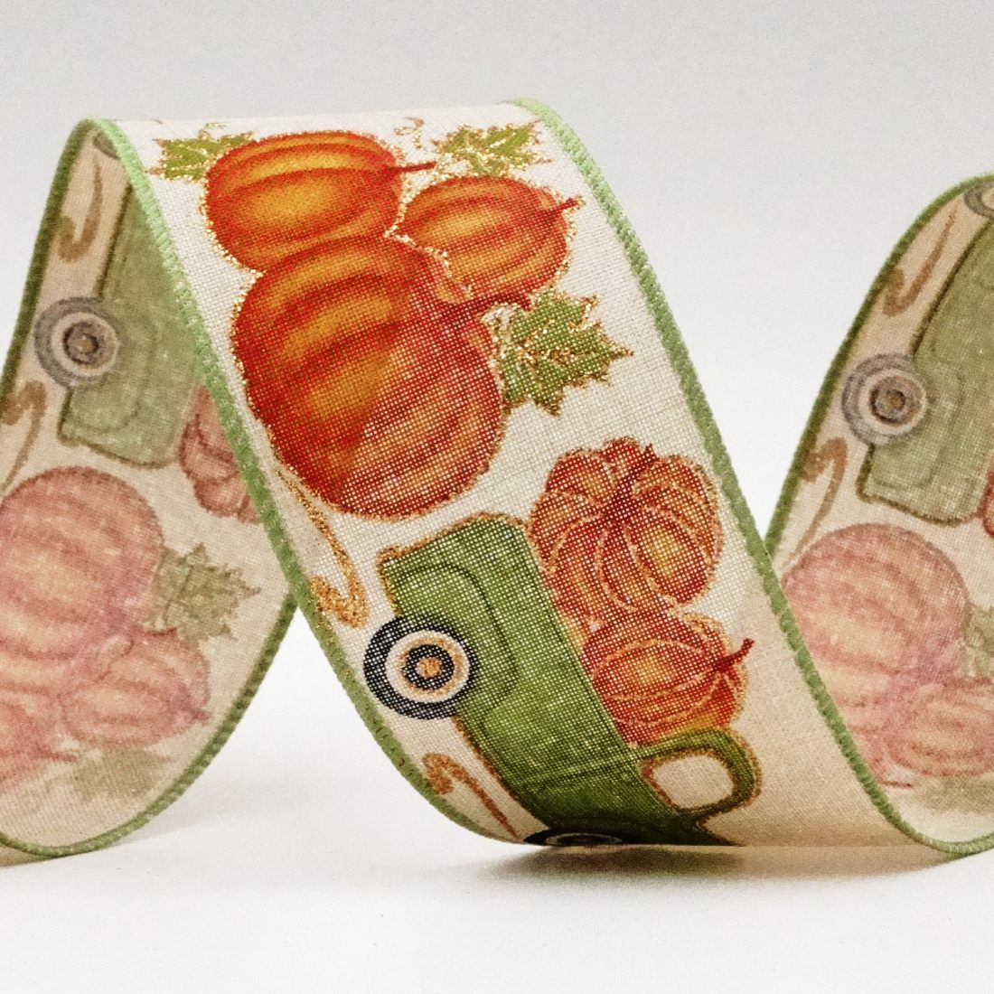 شاحنة مع شريط القرع