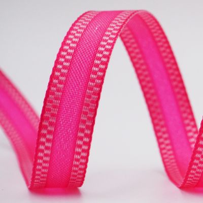 Ленточка с клетчатым краем Ленточка с клетчатым краем